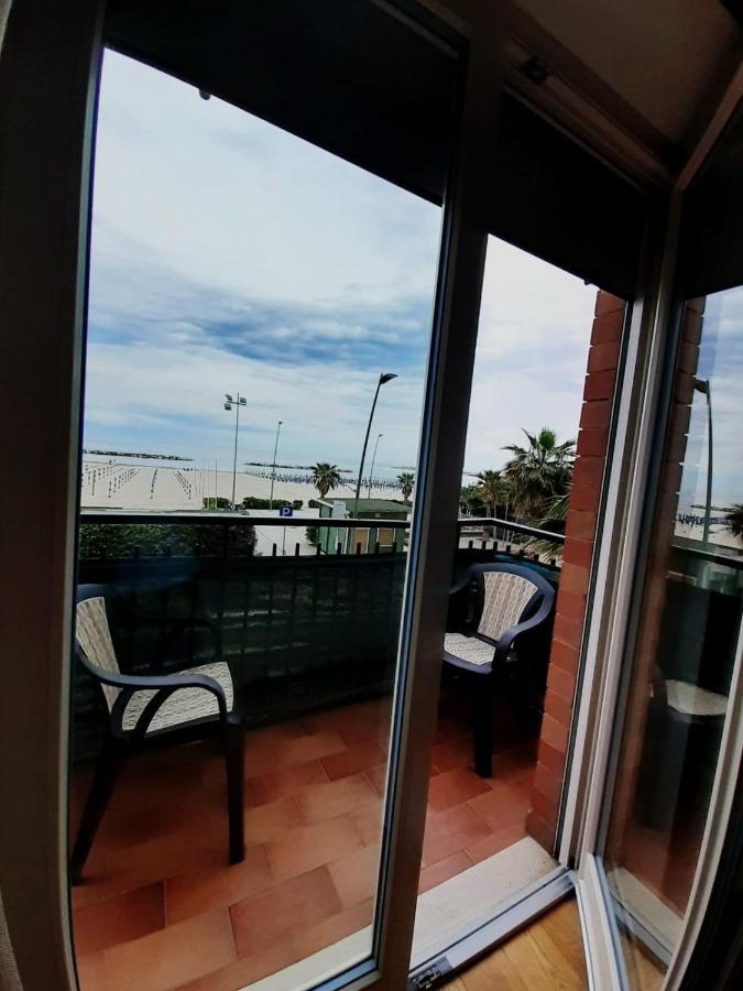 Belo Horizonte Bed & Breakfast Чивитанова Марке Екстериор снимка