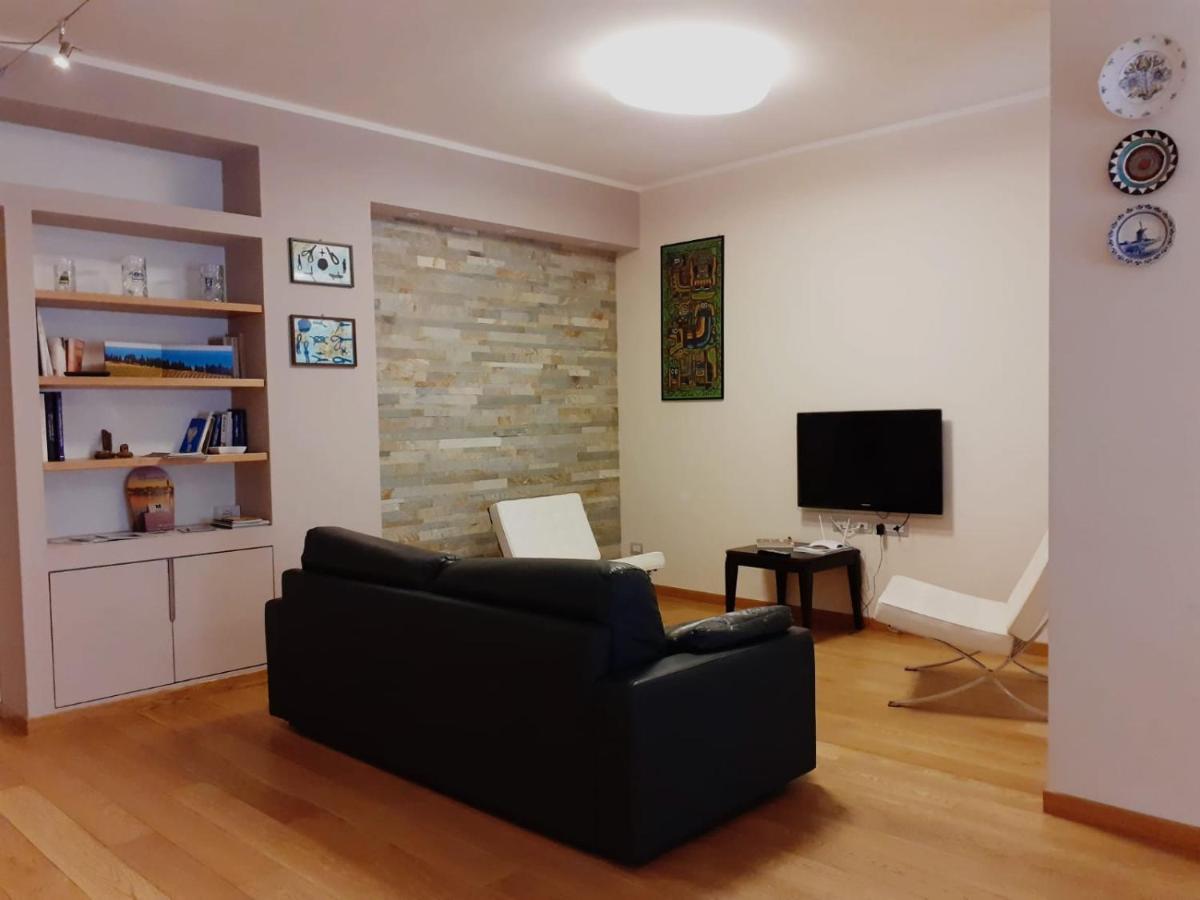 Belo Horizonte Bed & Breakfast Чивитанова Марке Екстериор снимка